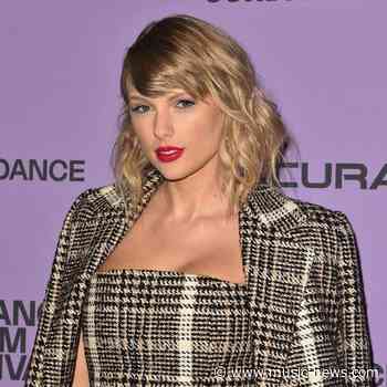 Taylor Swift cannot process Billy Joel comparing her to the Beatles