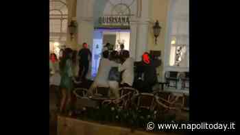 Rissa davanti all'hotel a Capri: emessi cinque daspo - NapoliToday