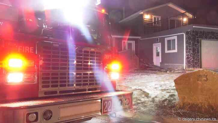 9 people safely escape house fire in northeast Calgary