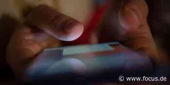 Nacktbilder, Beleidigungen, Mobbing: Nur ein Klick macht Ihr Handy zur Waffe - FOCUS Online