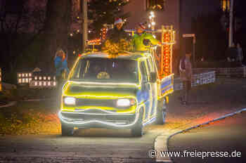Partybus stimmt auf Weihnachtszeit in Neukirchen ein - Freie Presse