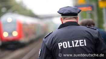 Polizeieinsatz: Schlägerei am Bahnhof Stralsund - Süddeutsche Zeitung
