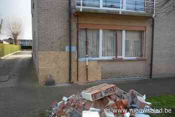 Medebewoner rijdt tegen gevel van appartement