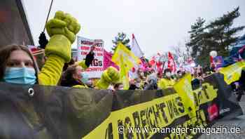 Gehälter im öffentlichen Dienst: Länder und Verdi vereinbaren 2,8 Prozent mehr Geld