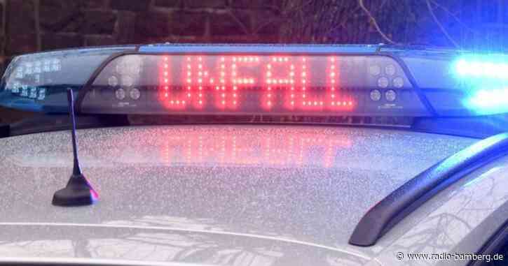 Schnee löst Unfälle aus: Fahrerin tödlich verunglückt