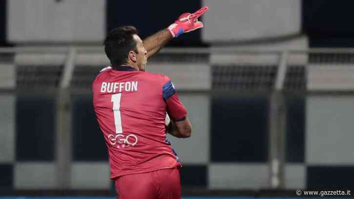 Buffon para un altro rigore. E il Parma si salva a Como - La Gazzetta dello Sport