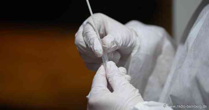 Drei Omikron-Verdachtsfälle in Bayern nun bestätigt