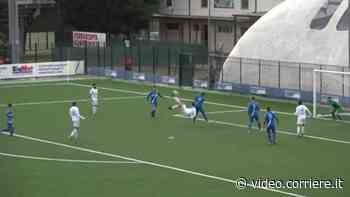 Renzi junior, la rovesciata per la vittoria del Prato. E la dedica a mamma Agnese - Corriere TV