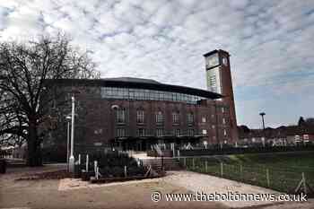 Royal Shakespeare Company brings back mandatory face coverings for audiences - The Bolton News