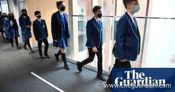 Teachers call for masks to be mandatory in English secondary schools - The Guardian