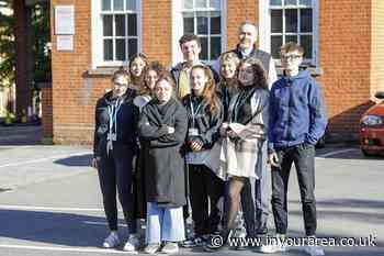 Farnham College welcomes Italian students for very British experience - In Your Area