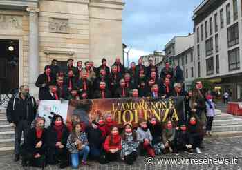 "L'amore non è violenza": il corteo a Gallarate contro la violenza sulle donne - varesenews.it