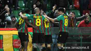 Ternana-Crotone 1-0, Falletti regala la vittoria agli umbri - La Nazione