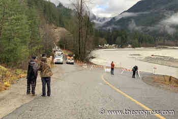 VIDEO: Homes lost, road wiped out in Othello area near Hope – Chilliwack Progress - Chilliwack Progress