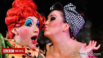 Ticket Sales For England’s Christmas Pantos Are Lagging, And Theatres Are Getting Nervous