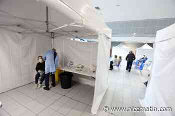 Comment la 3e dose et les gestes barrières peuvent faire diminuer la cinquième vague de la Covid-19