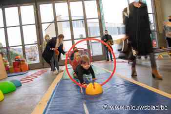 Scholen haken een na ander af: Pakjesfabriek van Sinterklaas legt noodgedwongen het werk neer