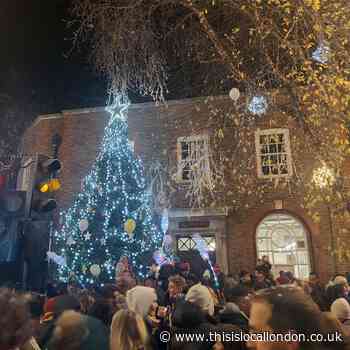 Teddington Lights Up Local Business - Flynn Hinchcliffe, Hampton School