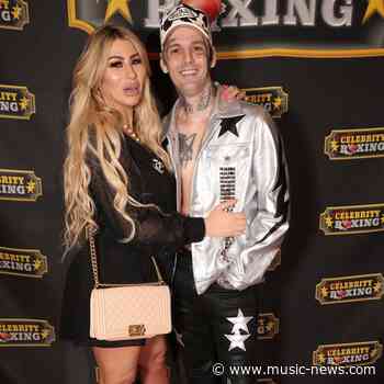Aaron Carter and fianc&eacute;e split one week after son's birth
