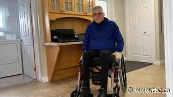 Town councillor in wheelchair stranded by cuts to paratransit near Thetford Mines - CBC.ca