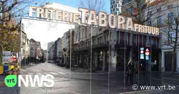 Eerste nieuwe frituur in Brussel is spiegel van de straat - VRT NWS
