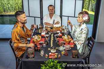 Bijzondere kledij, speciale decors, hele huiskamer in thema: Edouard (47) leert je van etentjes thuis unieke ervaring te maken