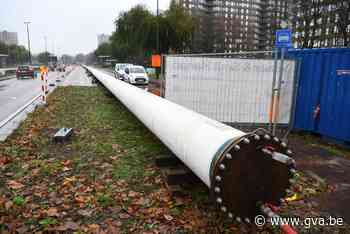 Opvallende buis van bijna kilometer lang wordt binnenkort 'watersnelweg' onder Schelde - Gazet van Antwerpen