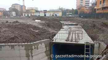 Modena, il cantiere ex Amcm allunga i tempi: colpa del canale E via Peretti soffre - La Gazzetta di Modena