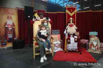Sint heeft veel lekkers voor Loonse kinderen (Borgloon) - Het Belang van Limburg - Het Belang van Limburg