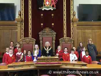 Eatock Primary School visit Mayor Cllr Linda Thomas