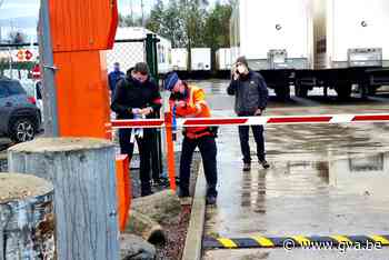 Sociale inspectie valt binnen bij pakjesdienst GLS, depot wordt verzegeld - Gazet van Antwerpen