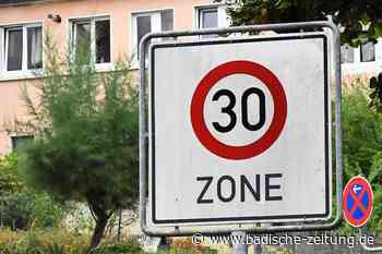 Steinener Ortsteil Hüsingen erhält Tempo 30 – Blumen für Gisela Immetsberger - Steinen - Badische Zeitung - Badische Zeitung