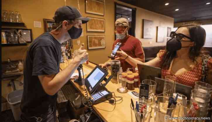 Los Angeles Enforces Vaccine Mandates For Indoor Businesses