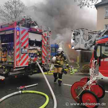 Essen: Feuer bei Penny - riesige Rauchwolke - Radio Essen