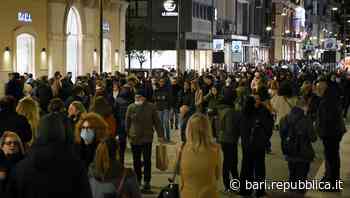 Bari, nuove misure anti-Covid: "Dal 6 dicembre possibili controlli dei Green Pass anche nelle vie dello shopp… - La Repubblica