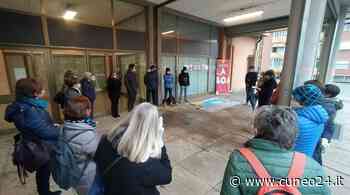 Cuneo, inaugurata la panchina Rossa e presentata la panchina delle Parole - Cuneo24