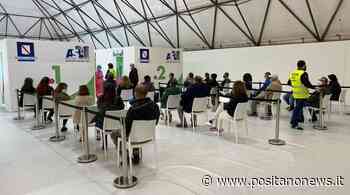 Capri, boom di adesioni alla sessione vaccinale di oggi presso la Tendostruttura S. Costanzo - Positanonews - Positanonews