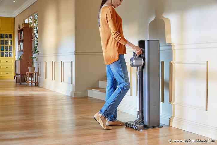 LG’s new CordZero all-in-one tower can clean and then clean itself