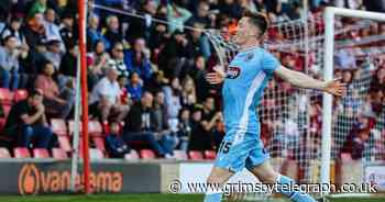 Grimsby Town duo walking disciplinary tightrope ahead of crucial run of fixtures - Grimsby Live