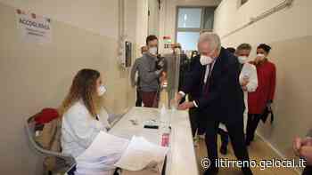 Vaccini, terze dosi esaurite a Prato per gli over 40 - Il Tirreno