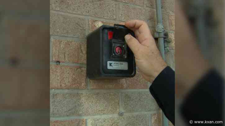 Austin firefighters have keys allowing access to thousands of buildings. Why don't paramedics?