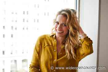 Bethany Joy Lenz Went From 'One Tree Hill' To Hallmark Star - Wide Open Country