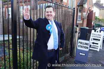 Old Bexley and Sidcup by-election: Voters go to polls