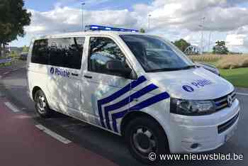 BMW met zes jongeren eindigt ’s nachts op dak: Nederlander gewond