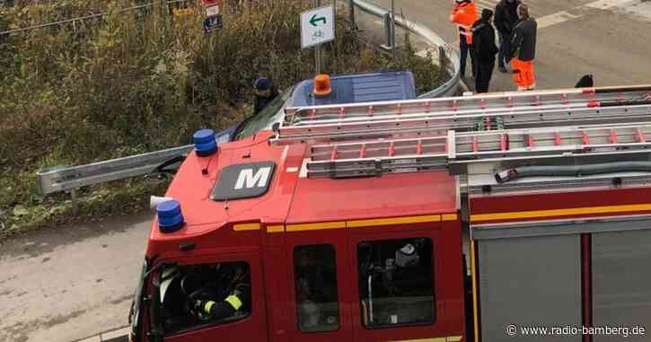 Ermittlungen nach Bombenexplosion: Millionenschaden