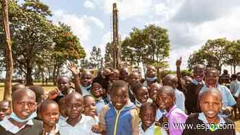 My Cause My Cleats: Jacksonville Jaguars punter Logan Cooke and wife fund water well in Kenya