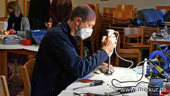 Garching: Löten, schrauben, tüfteln: Zu Besuch im Repair Café - Merkur Online