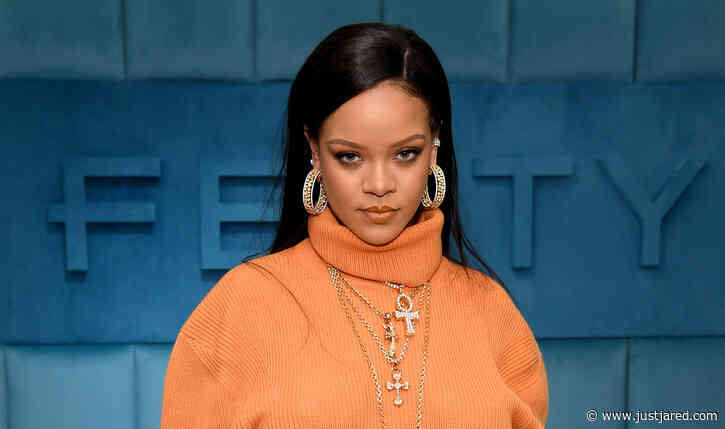 Rihanna Reacts to Pregnancy Rumors in Alleged DM to Fan