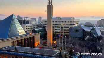 Hold the line on taxes, 4 in 10 Edmonton residents tell city in online survey - CBC.ca