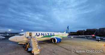 United becomes first airline to fly passenger aircraft using 100% sustainable aviation fuel     - Roadshow